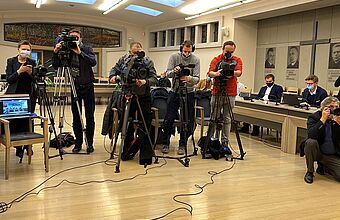 Pressekonferenz am 30. November 2021 in Posen